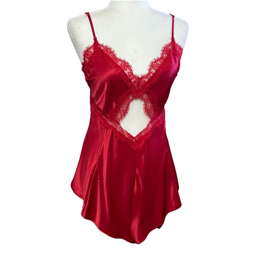 Victoria Secret Lingerie Romper One Piece Red Satin Lace Trim Pull On Size XL